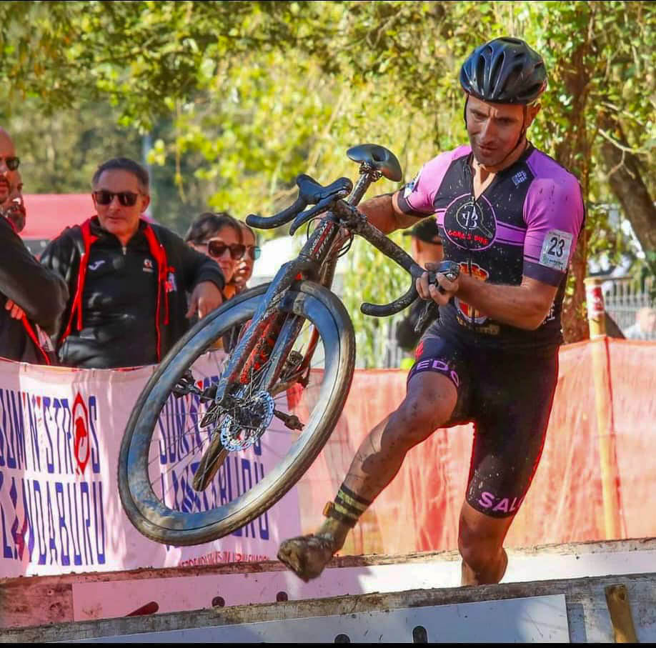 Cinco TOP-10 en el XXIX Ciclocrós Internacional de Karrantza 