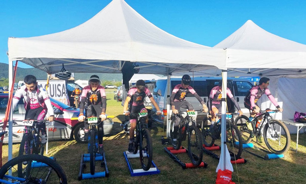 Doble cita del Gorosbike-Castañeda el pasado fin de semana en MTB y carretera 