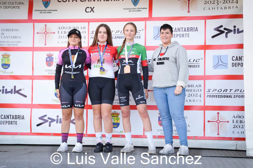 Nueva jornada triunfal para el Castañeda-KIA Numar Motor en el Ciclocrós de Colindres 