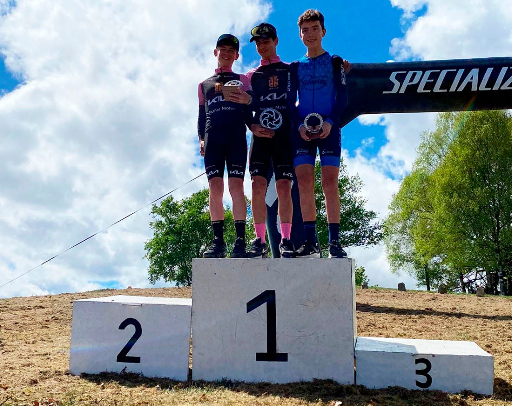 Rotundo éxito del Castañeda-Kia Numar Motor en el `XCO Concejo de&nbsp;Piloña´