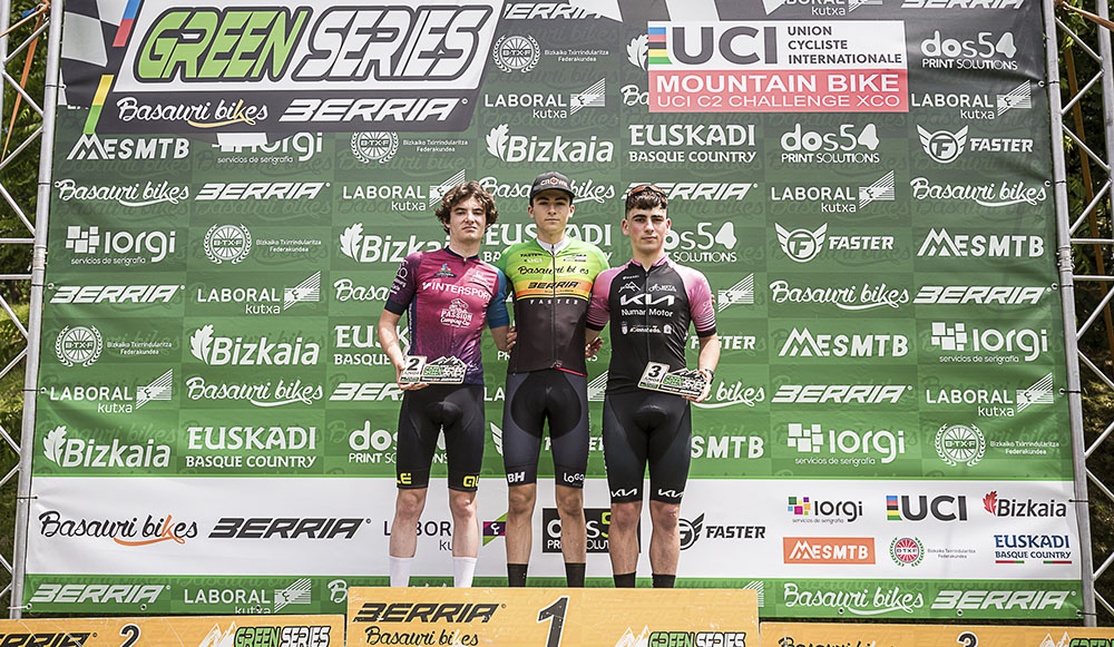 Dos pódiums del Castañeda-KIA Numar Motor en Galicia y País Vasco 