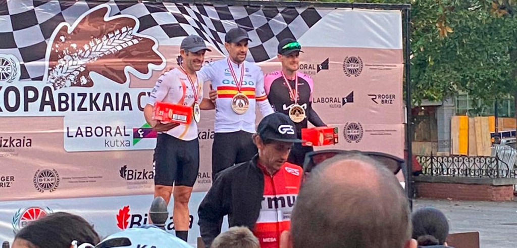 Liaño consigue el pódium en Orduña y Villegas las buenas sensaciones en Marín 